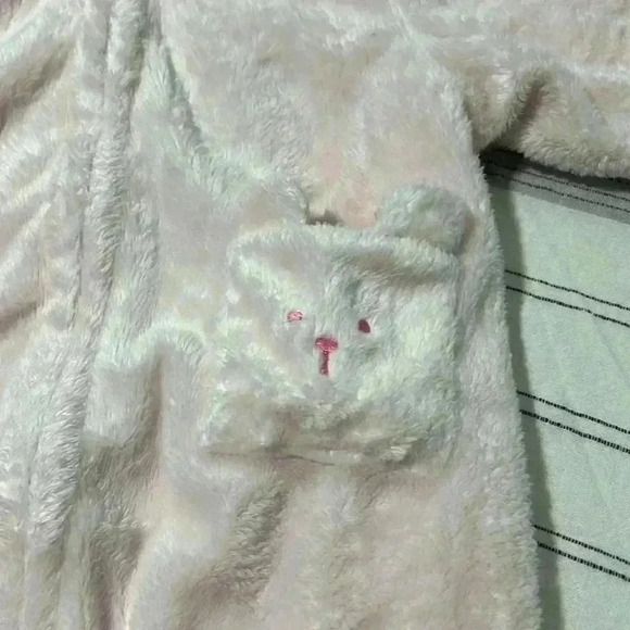 First Impressions lightweight snowsuit pink size 3-6m - Picture 2 of 7